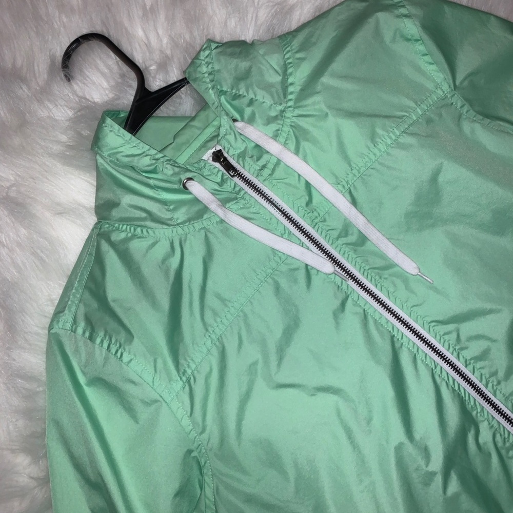 ZINE Waterproof Lightweight Jacket
